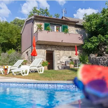 House Honey Lovreć